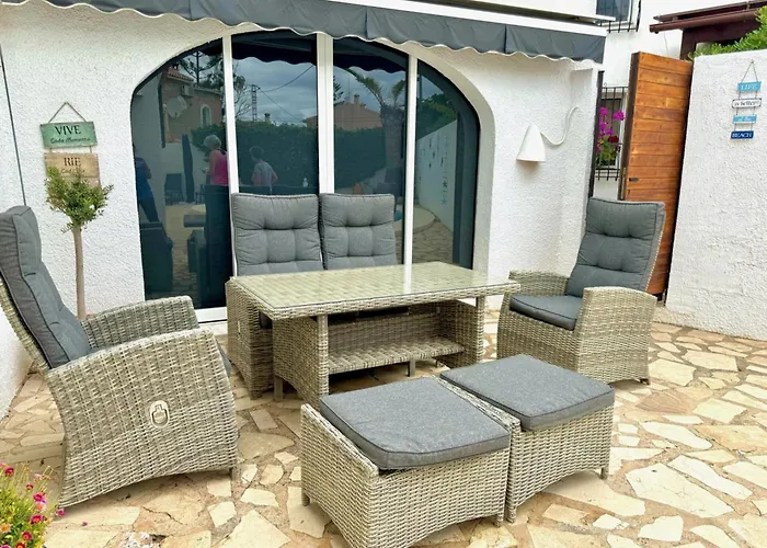 En Els Poblets, Espana - Es-373-33 Villa Denia