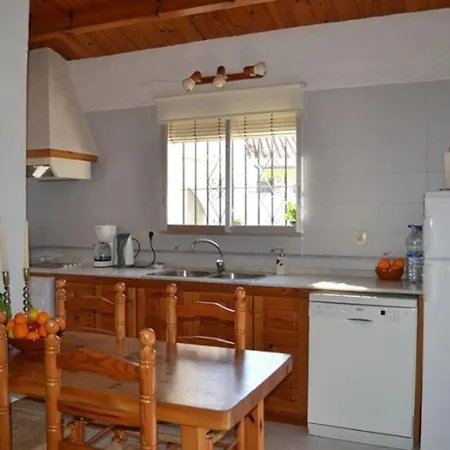 En Els Poblets, Espana - Es-373-33