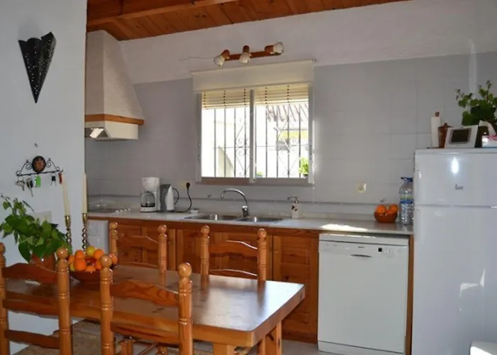 En Els Poblets, Espana - Es-373-33